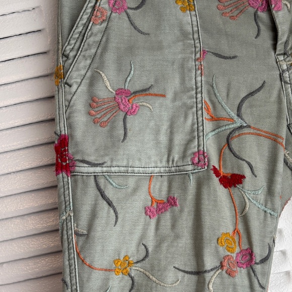 Anthropologie Y2K Style Floral Embroidered Cargo Pants Gray Pink Chic ✨ - Picture 6 of 14